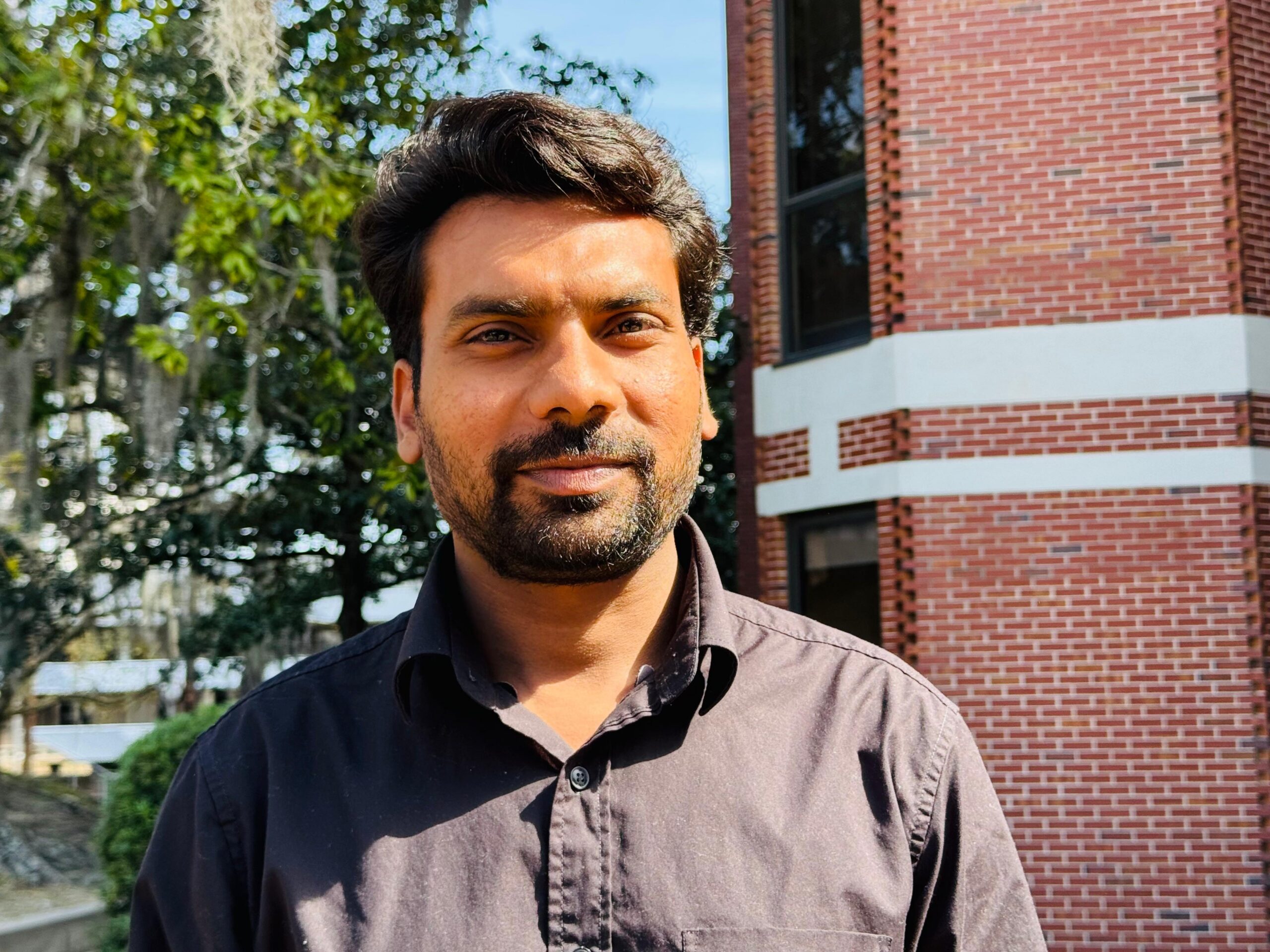 Faculty Member  Dr. Manikrao R Thakare